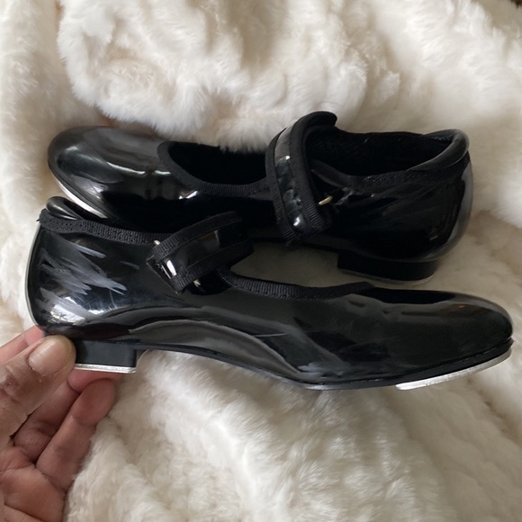 Danskin Freestyle Toddler Girls Tap Shoes, Black Patent Leather, Size 12 - Picture 3 of 3